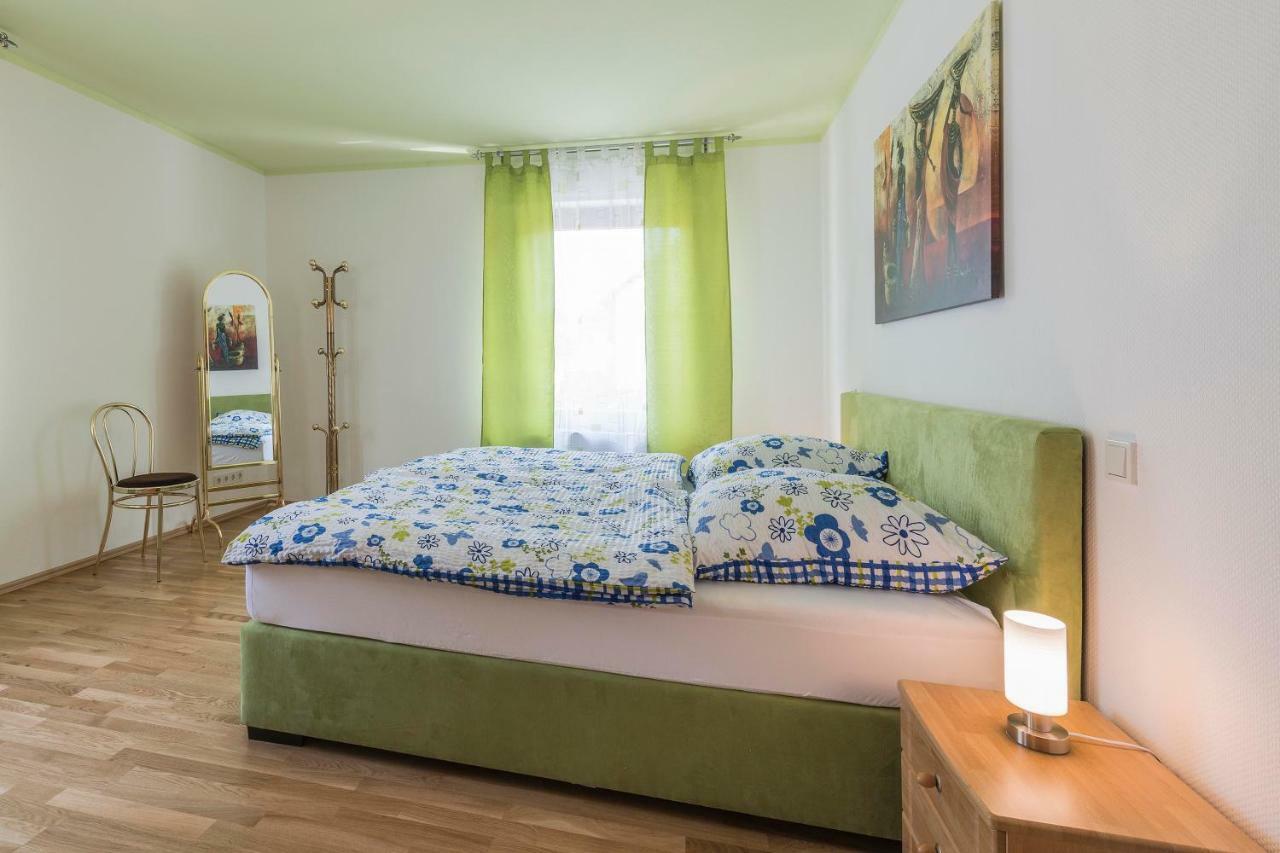 Ferienwohnung Familie Bauer Rimlingen Екстер'єр фото